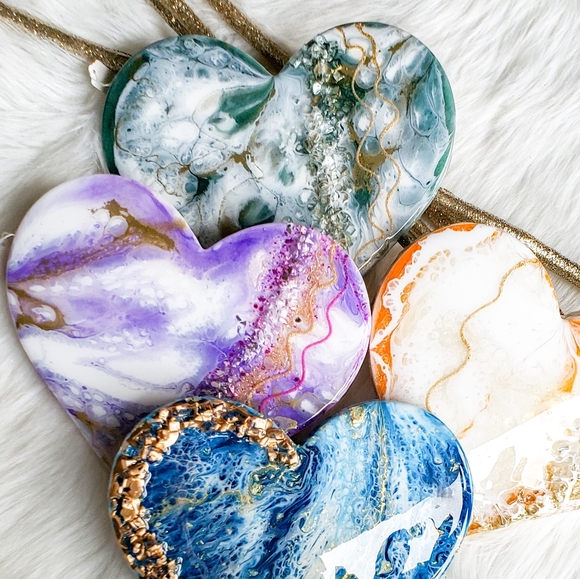 SOLD, Resin Art on Heart Wooden Panel - Picture 5 of 10